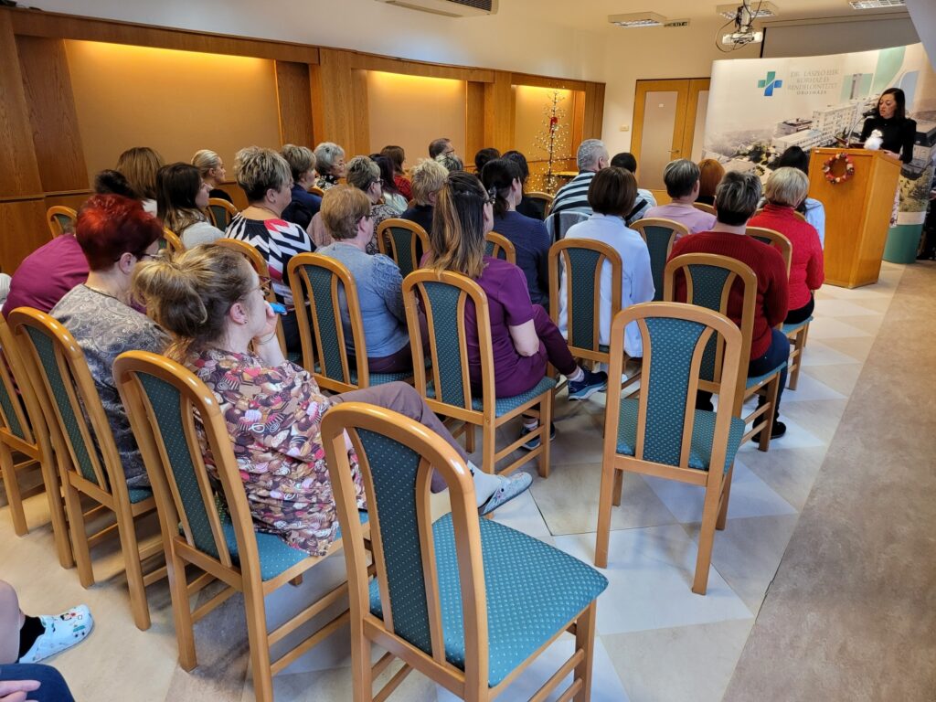 Elismerés a több évtizedes munkáért