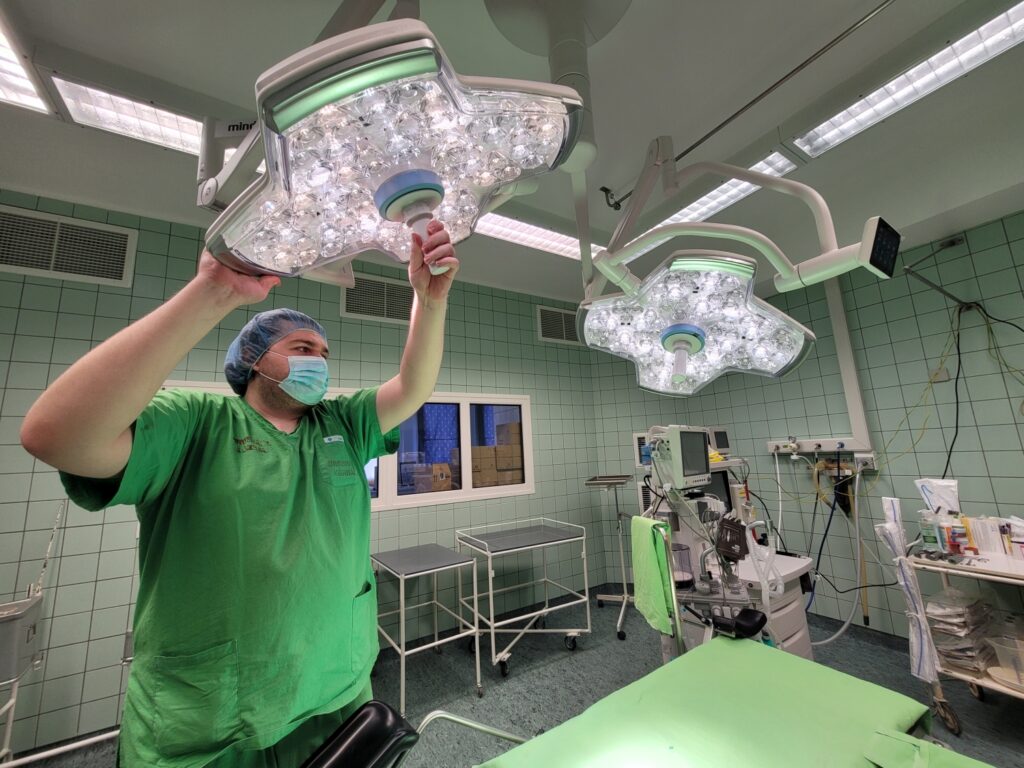 Megújult légtechnika, új műtőlámpa segíti a nőgyógyászati műtéteket